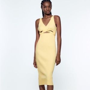 Zara Cut Out Dress Light Yellow new with tags